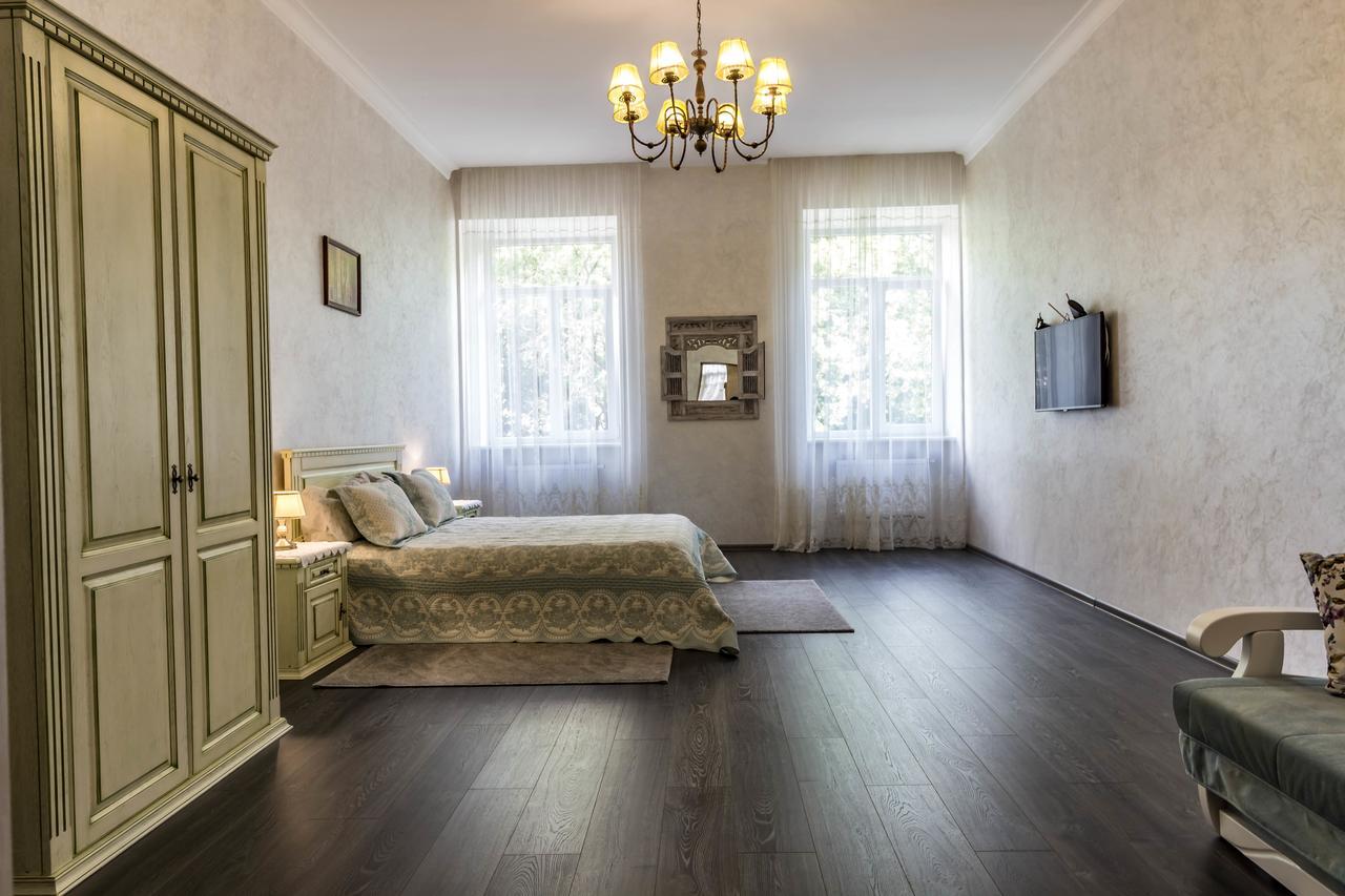 Dominicana L Apartments L Lviv Historical City Center Buitenkant foto